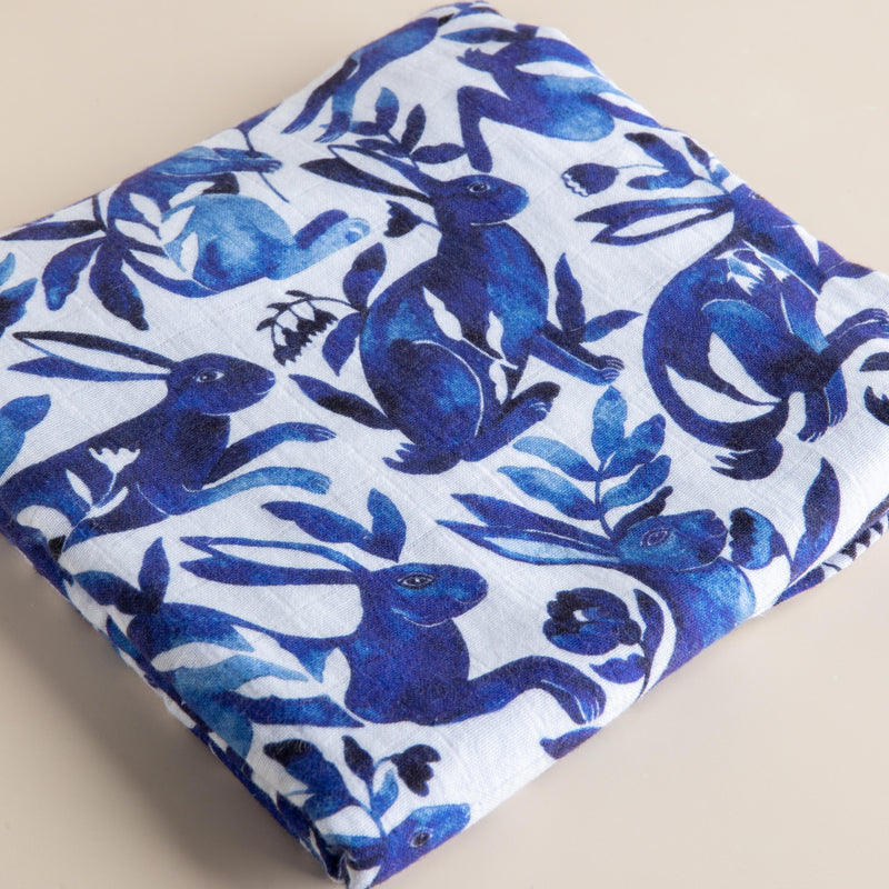 Bleu Swaddle